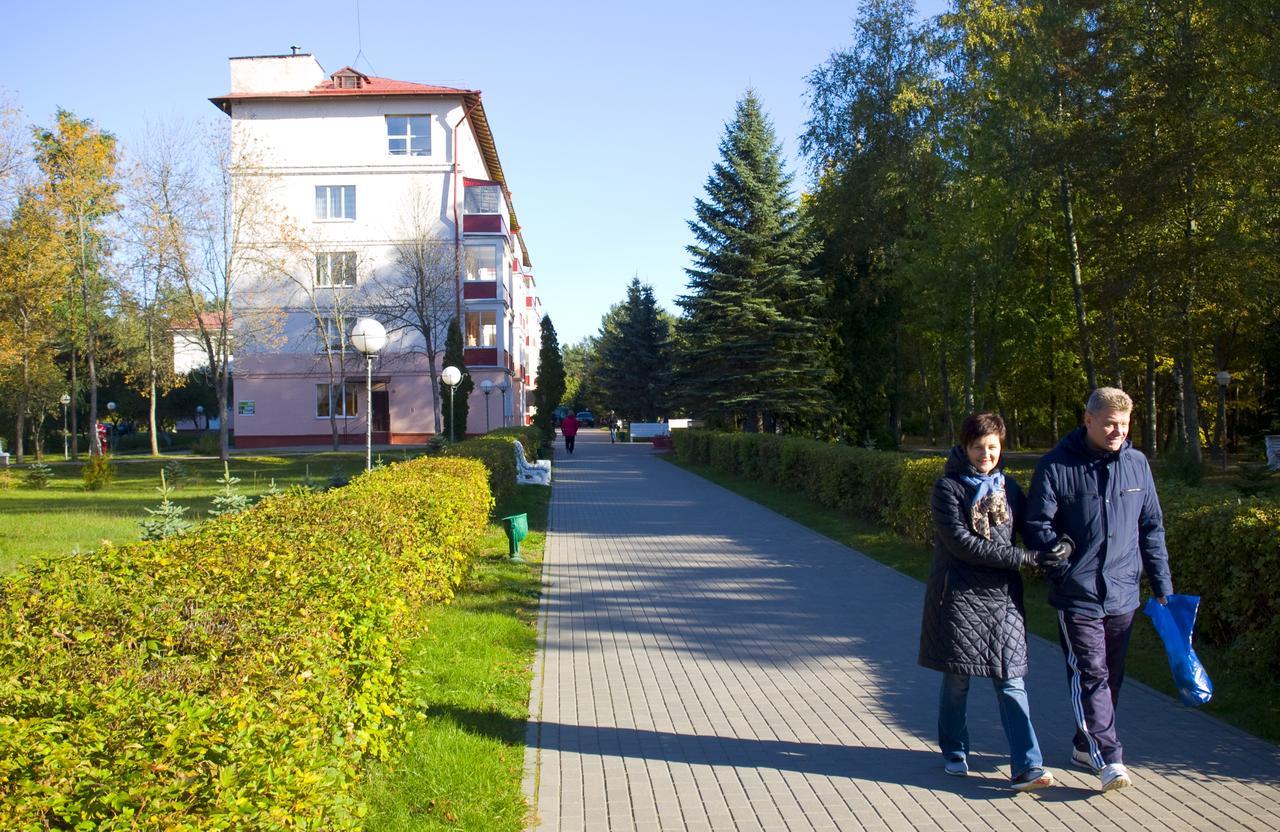 Narochanskiy Bereg Sanatorium Exterior photo